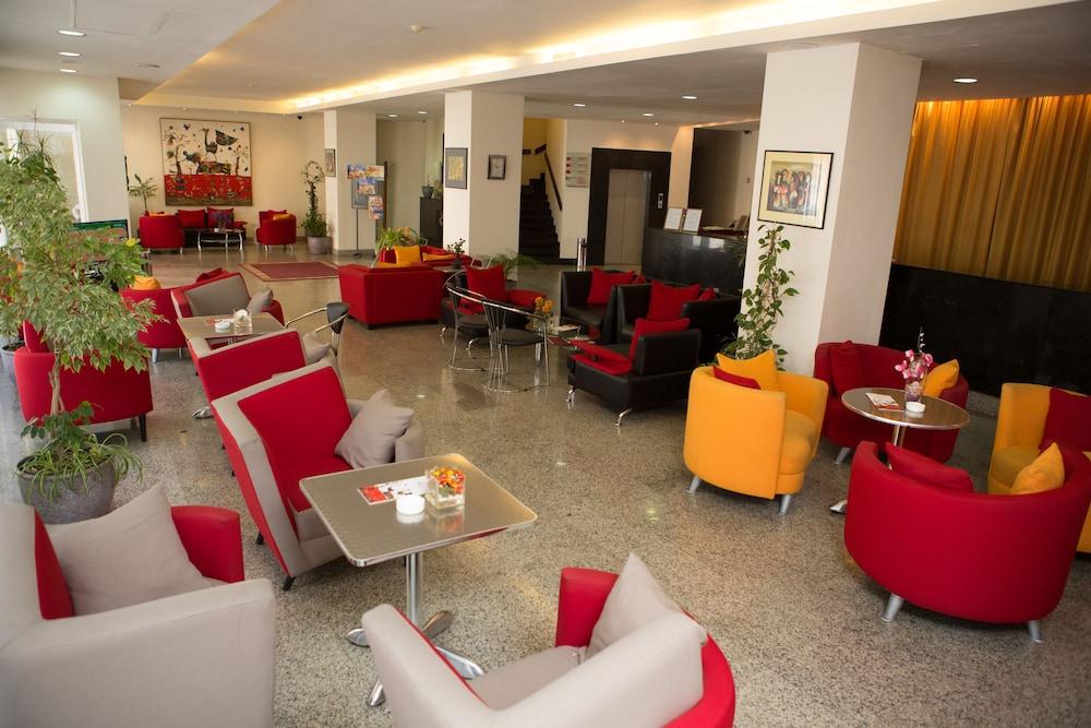 Europe Hotel Erivan Exterior foto