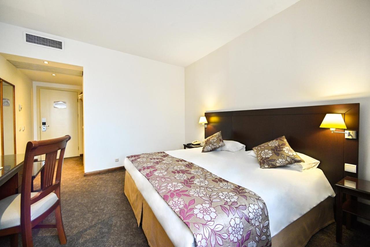 Europe Hotel Erivan Exterior foto